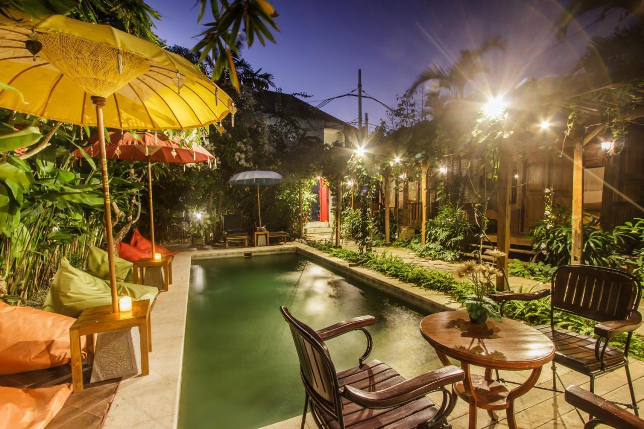 Bening Hut And Spa Seminyak  Luaran gambar