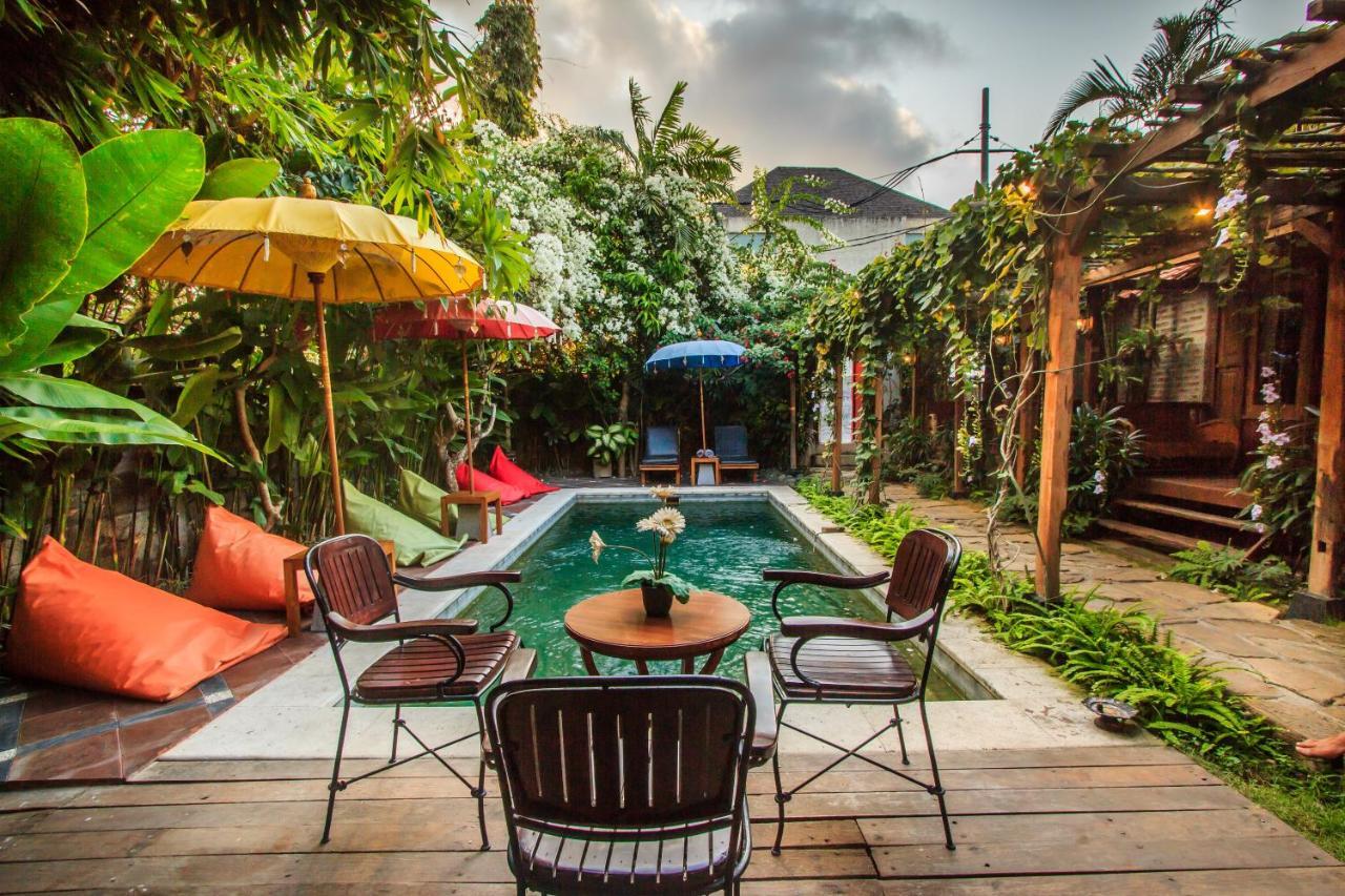 Bening Hut And Spa Seminyak  Luaran gambar