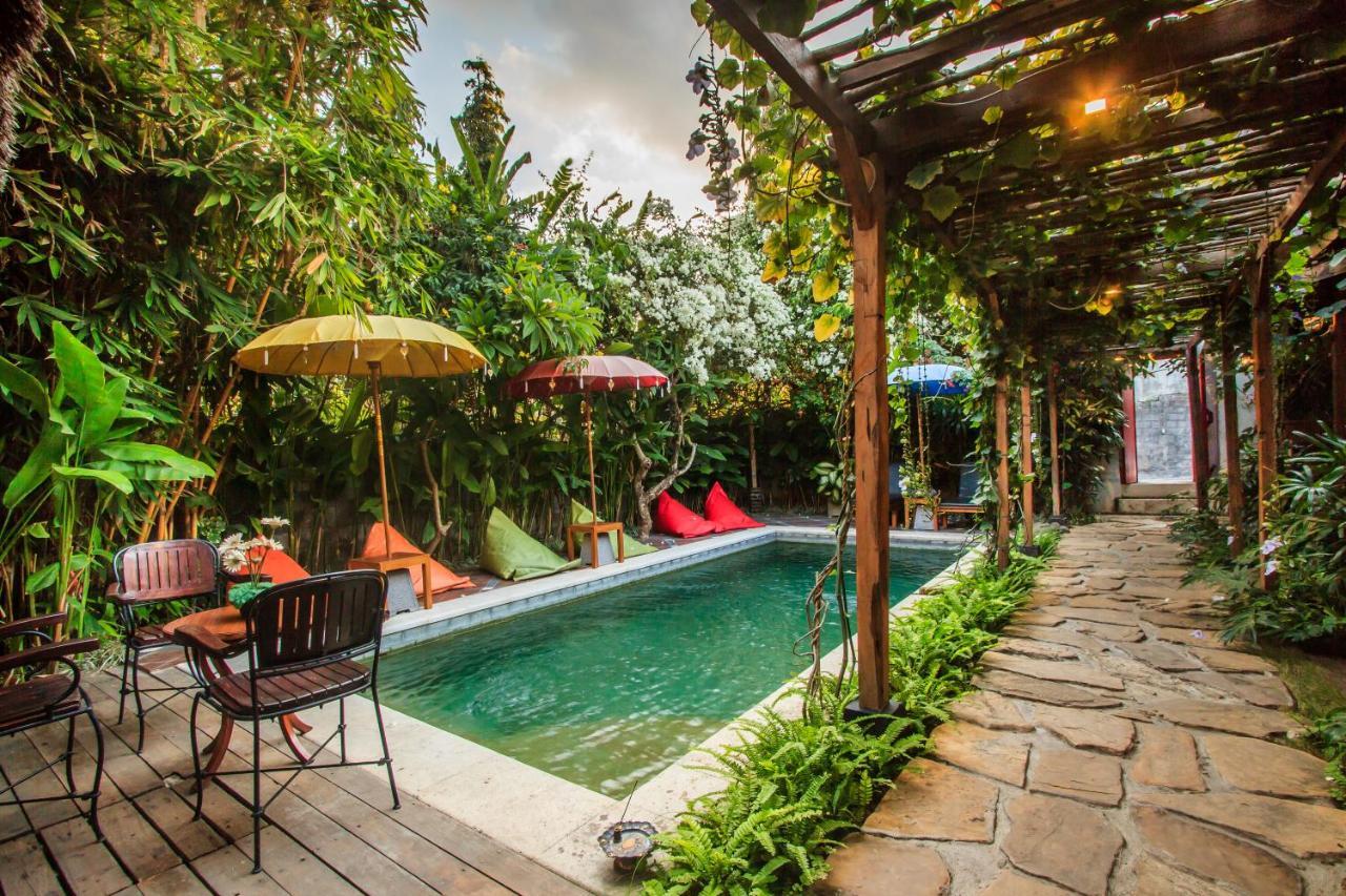 Bening Hut And Spa Seminyak  Luaran gambar